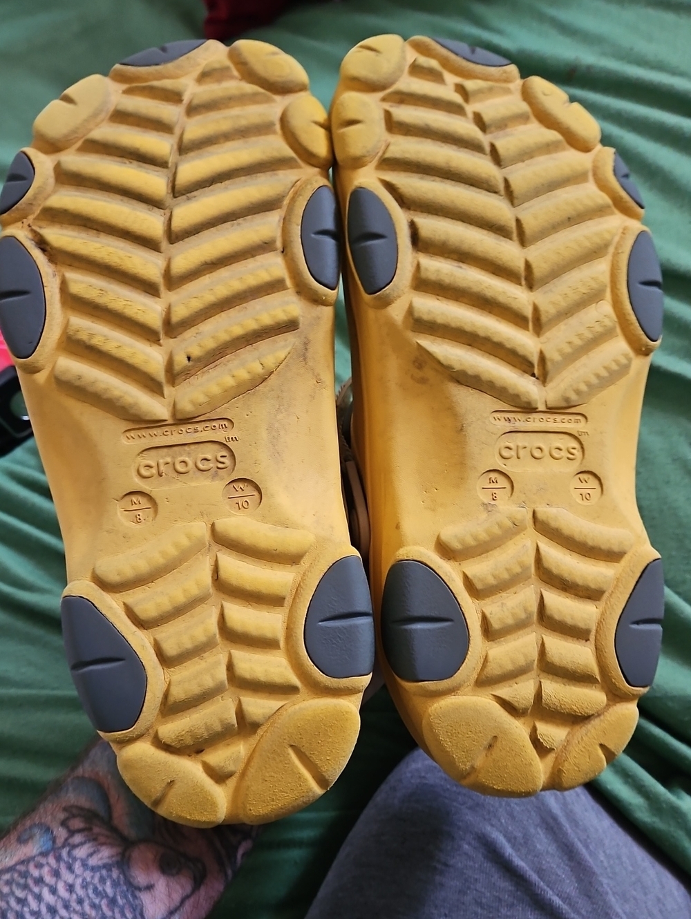 Crocs Mens 8/Womens 10..Good Used Shape..These Single Owner . - Picture 5 of 11
